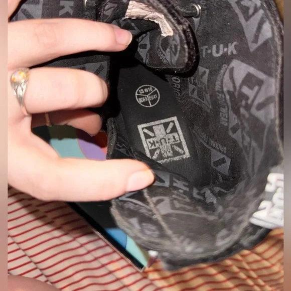 T.U.K. Black Velvet 7-Eye Viva Mondo Boot - Picture 3 of 6